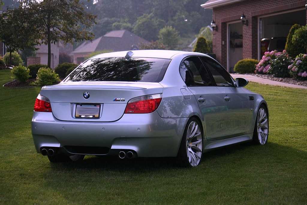 Bmw m5 e60: характеристики, обзор