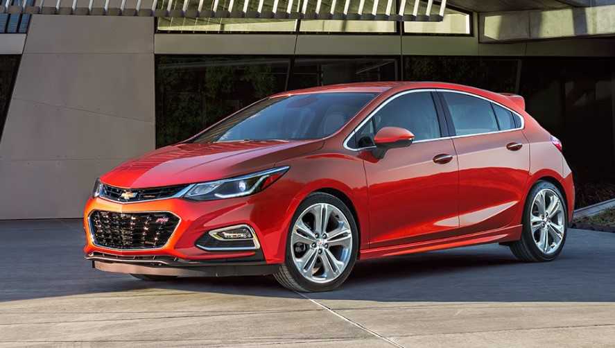 Новый седан и хэтчбек chevrolet cruze 2019 года