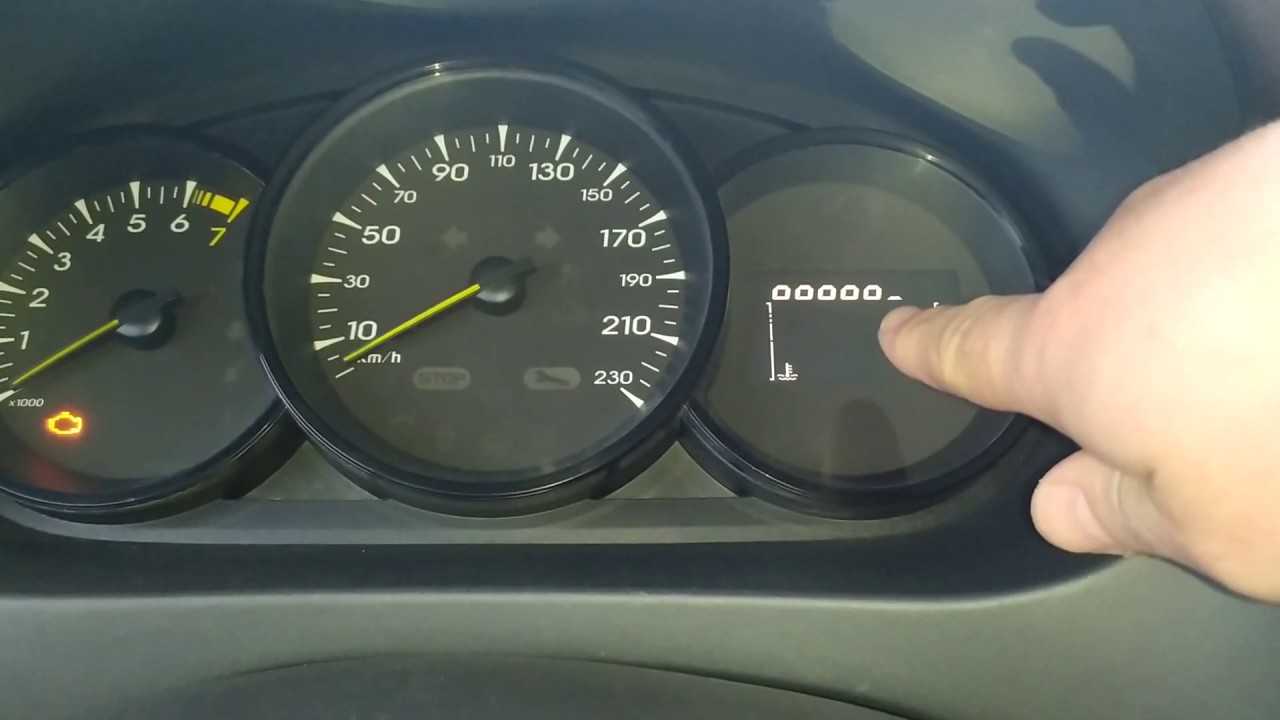Замена масла в двигателе рено флюенс: инструкция, объем | ремонт рено (renault) своими руками