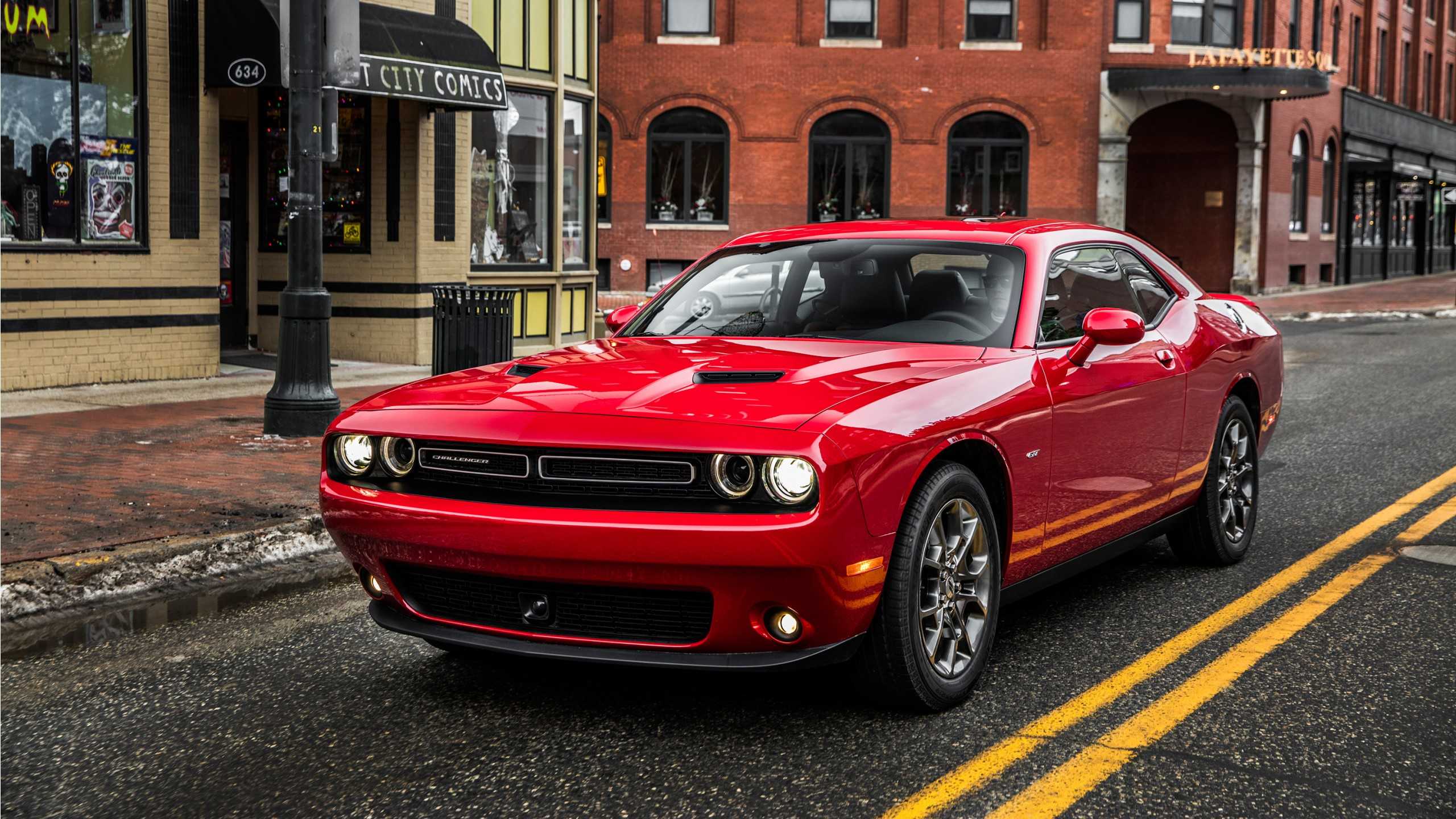 Dodge challenger - обзор поколений