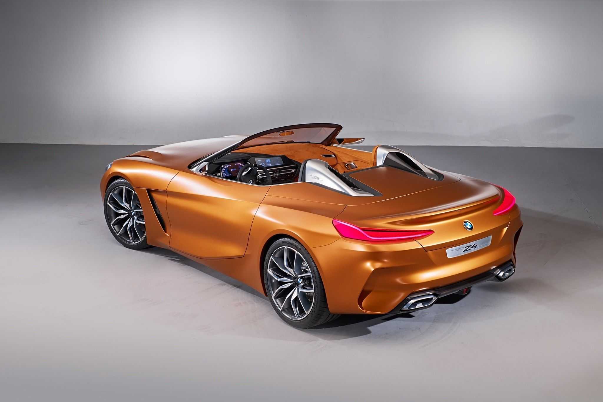 Bmw z4 - описание - видео-обзор - характеристики - фото