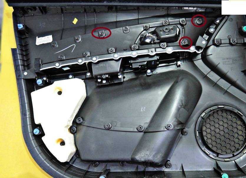 Chevrolet cruze. снятие и установка передней двери