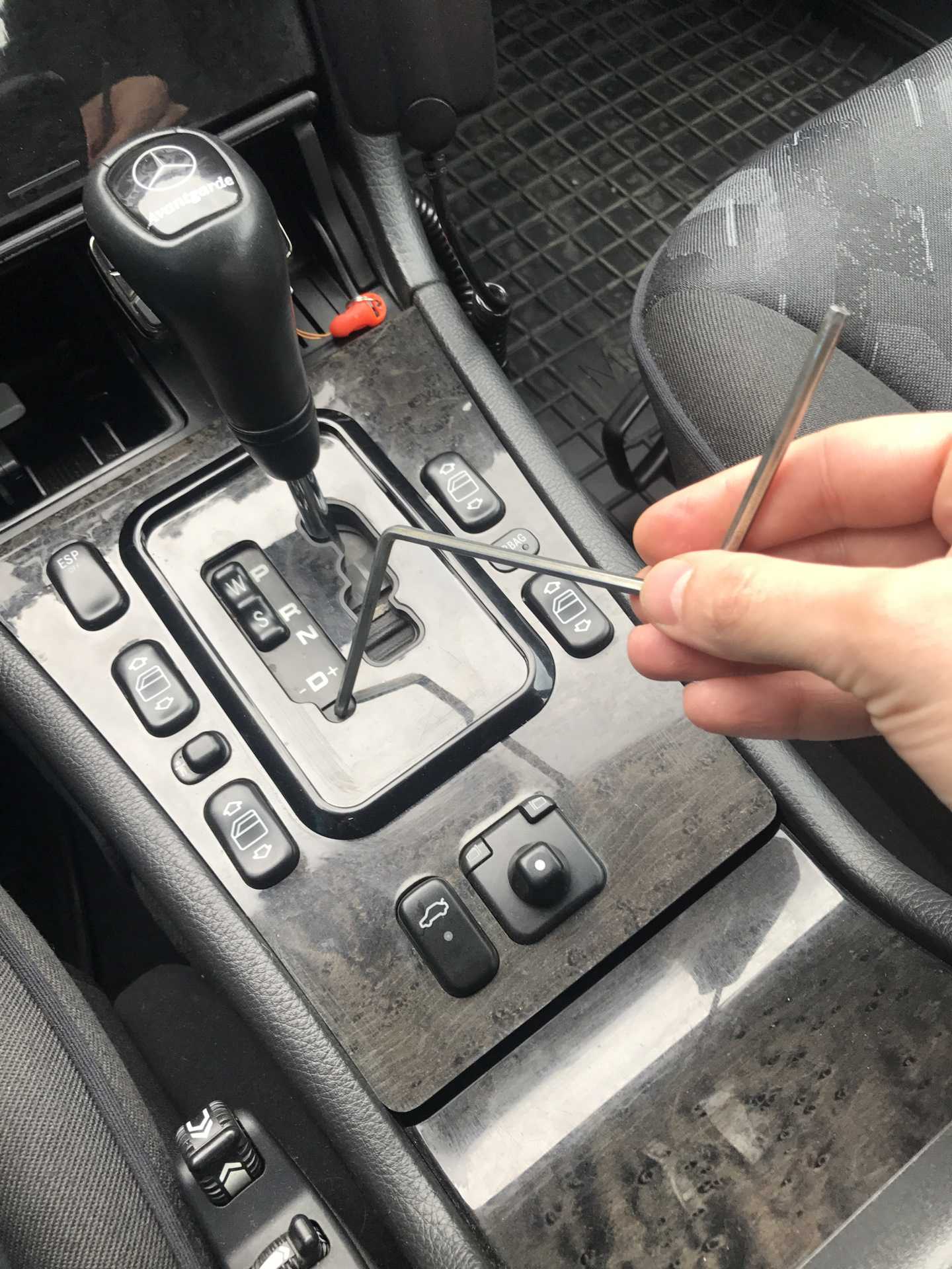 Акпп аварийный режим причины. три основные причины автоматического переключения коробки в аварийный режим