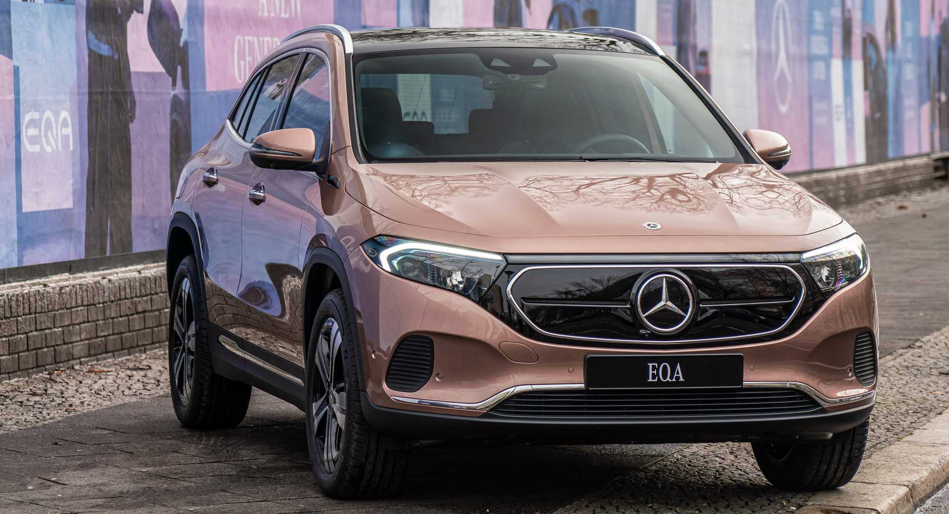 Mercedes-benz g-klasse: поколения, кузова по годам, история модели и года выпуска, рестайлинг, характеристики, габариты, фото - carsweek