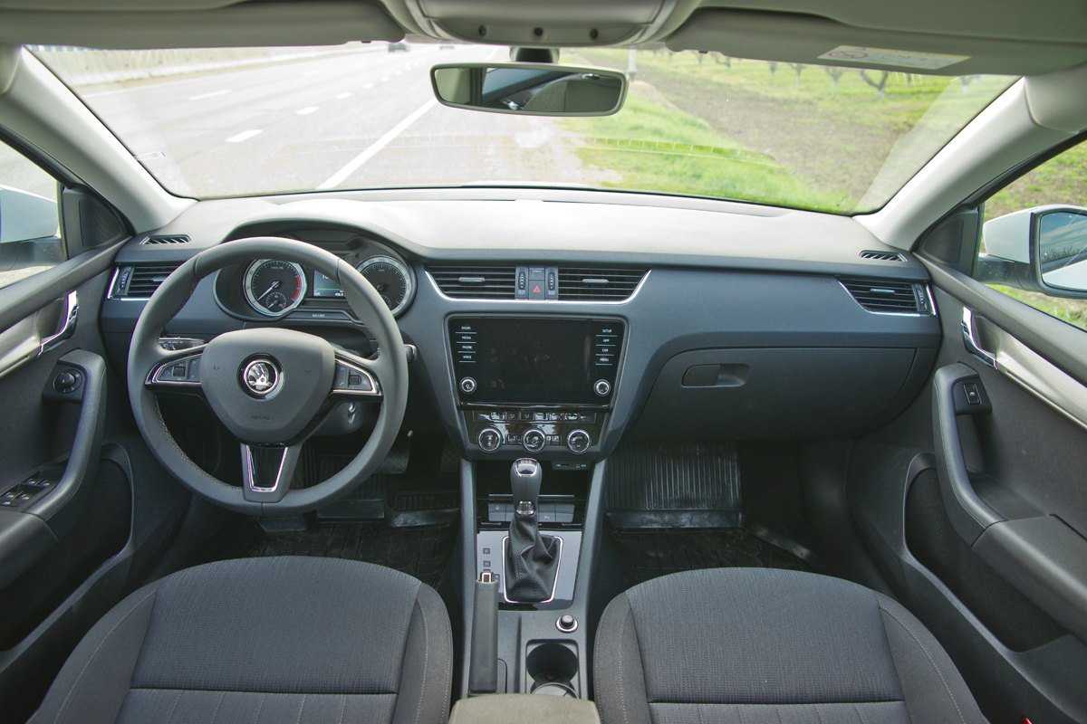 Skoda octavia (a7) характеристики, двигатели, рестайлинг и комплектации