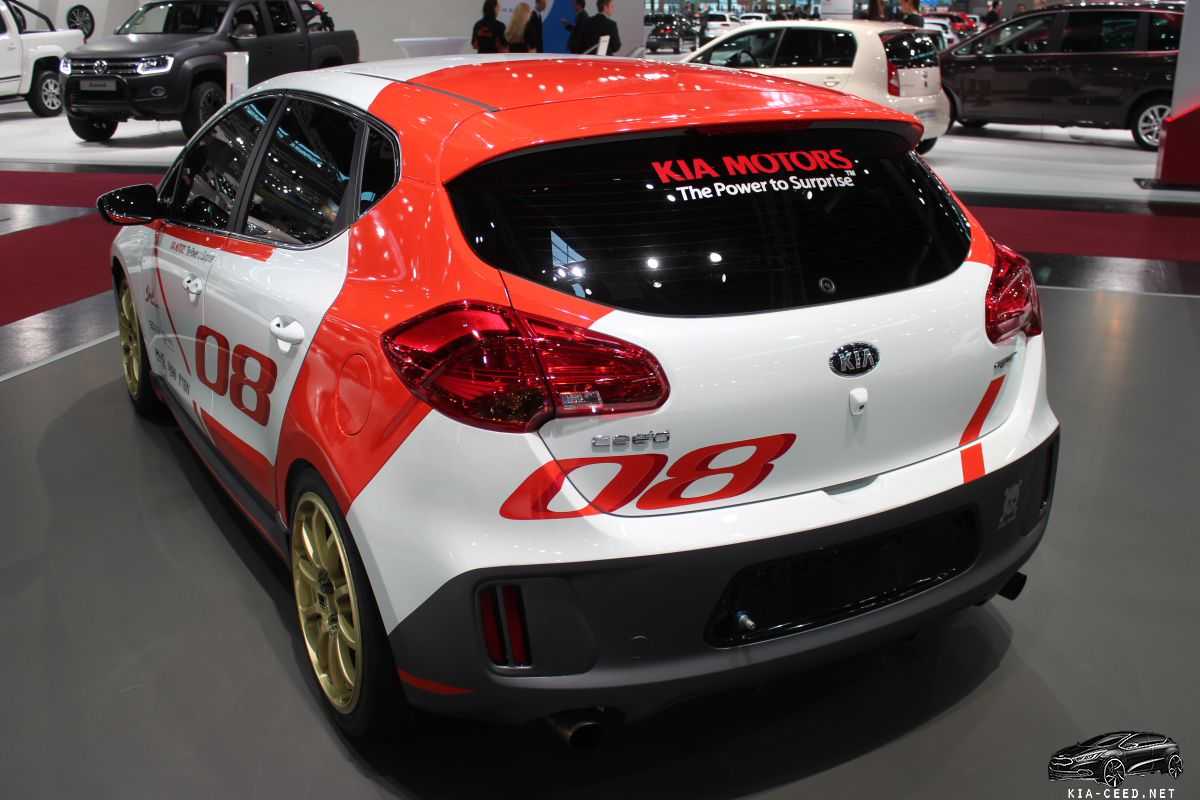 Kia ceed первого поколения 2007–2012 годов выпуска