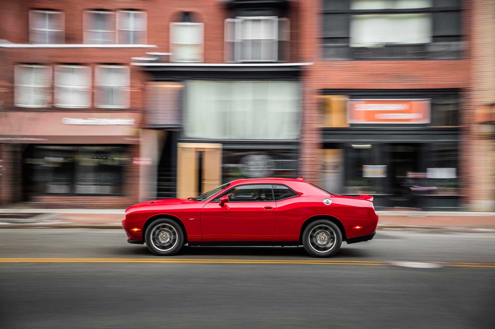 Dodge challenger - настоящий «олдскульный» американский суперкар. dodge challenger
