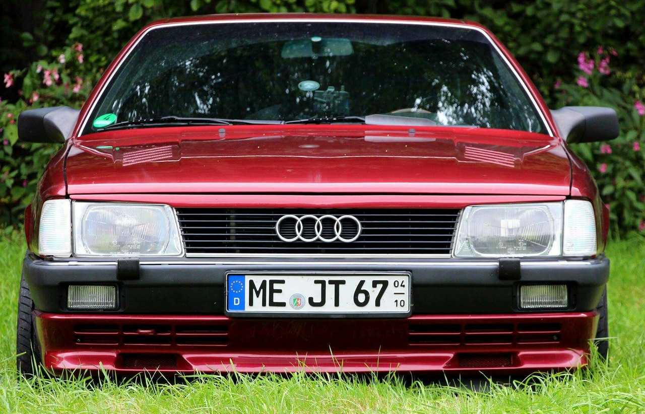 Ауди 100 с4