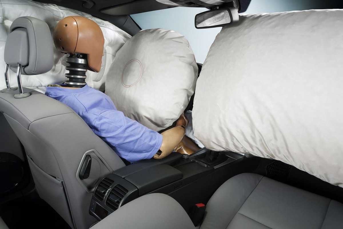 Как работают подушки безопасности автомобиля