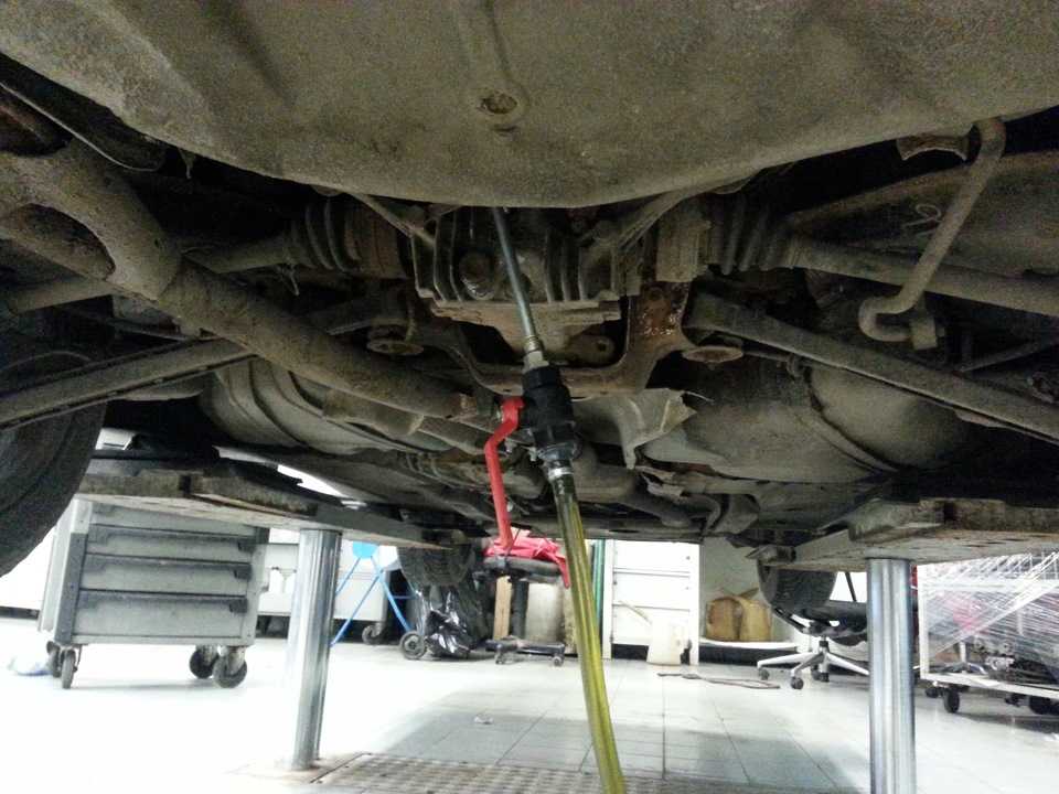 Какое масло заливать в коробку на бмв е34? - авто сервис "автогид"