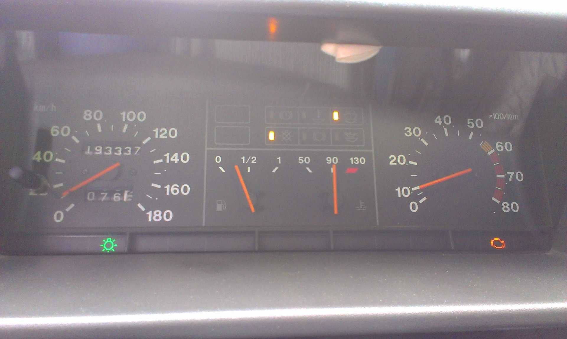 Горит чек («check engine») на ваз-2114: при этом двигатель работает нормально и стабильно