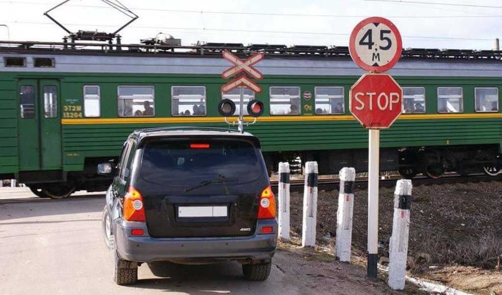Уже в марте на железнодорожных переездах начнут работать камеры