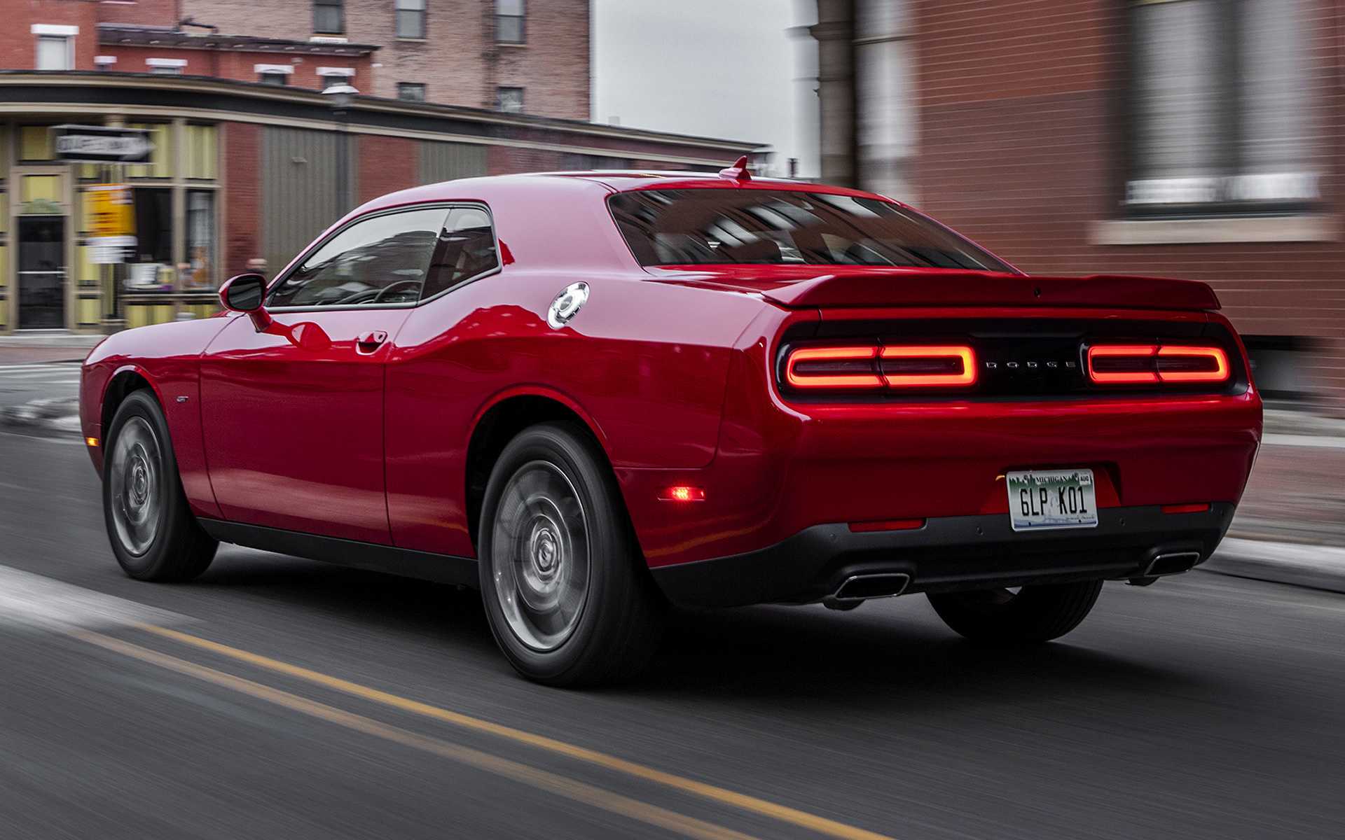 Dodge challenger — обзор поколений