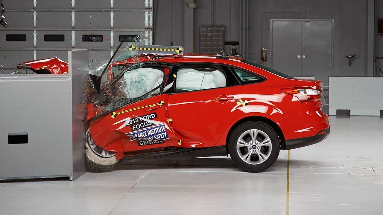 Краш тест ford focus 3