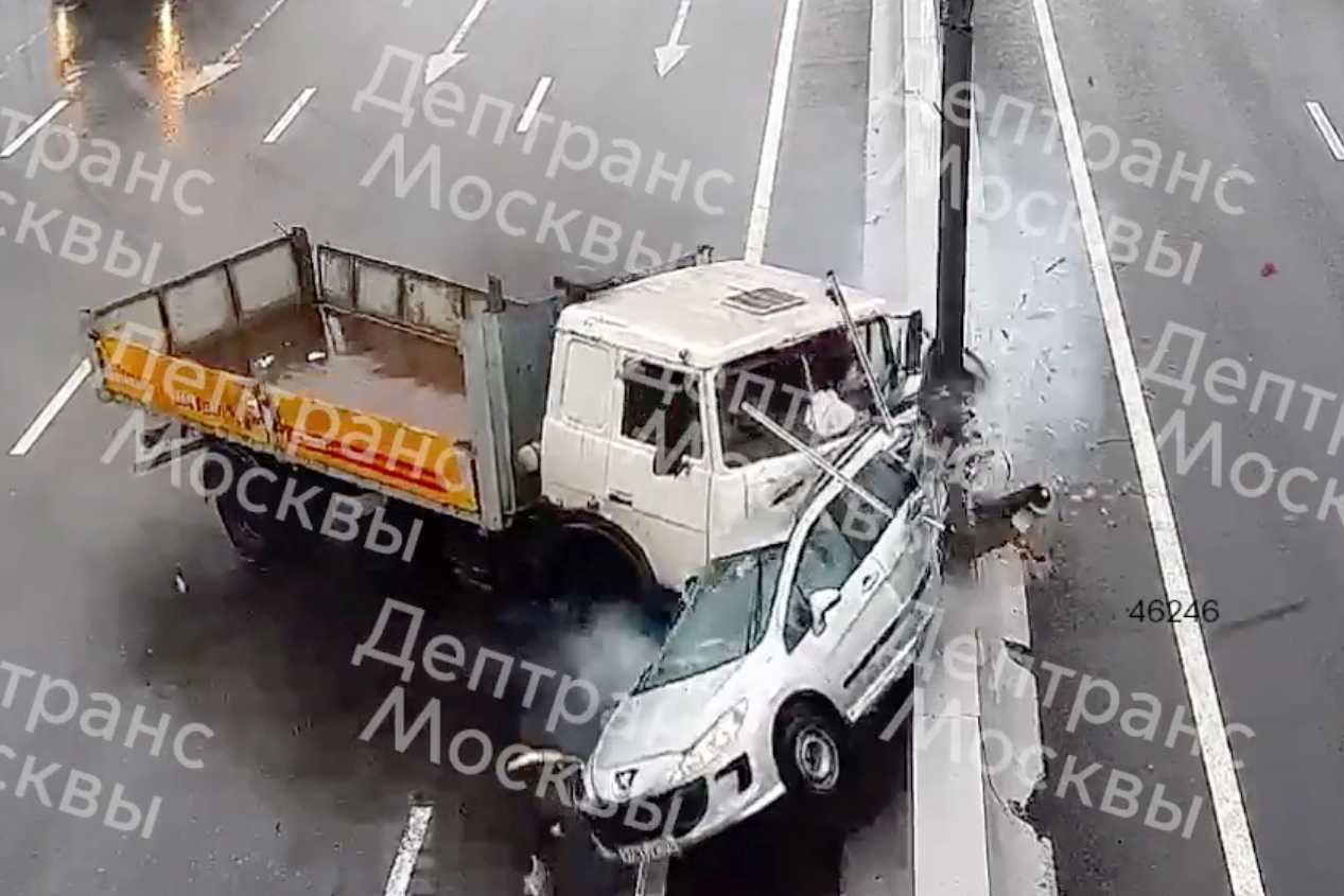Что такое автомагистраль, какие правила действуют для легковых и грузовых авто