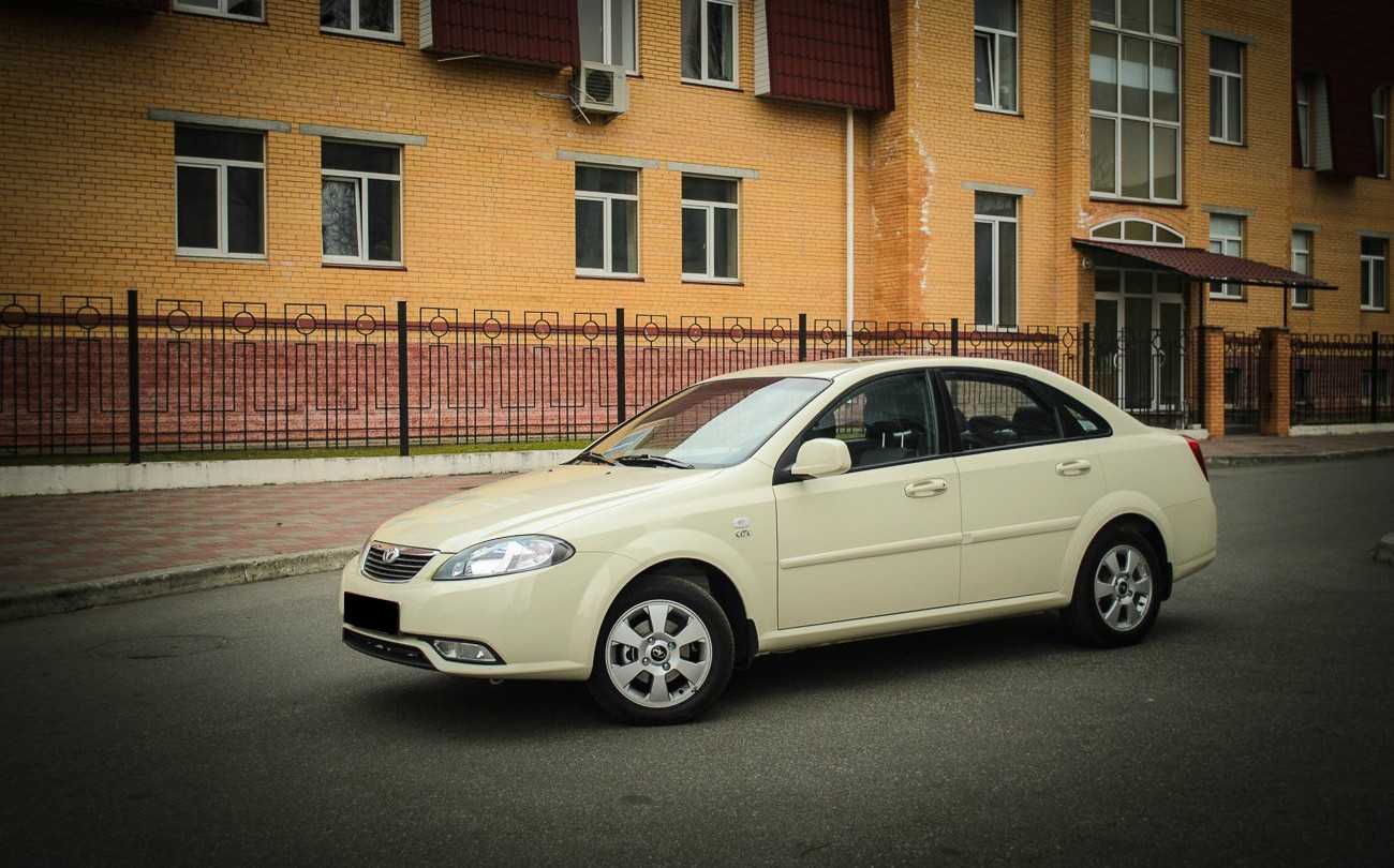 Доступный седан daewoo gentra: тест-драйв