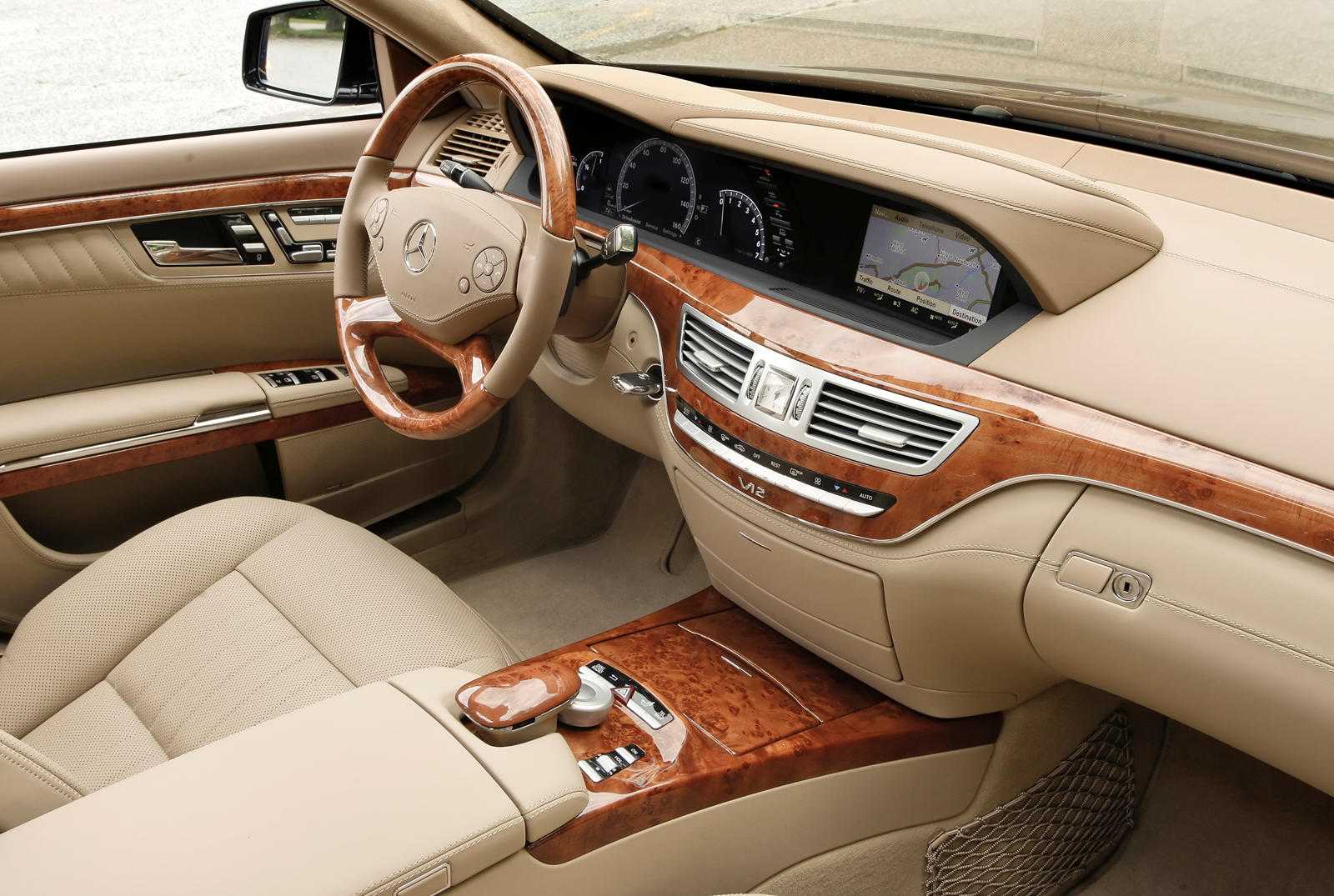 Автомобиль mercedes s500 4matic w222