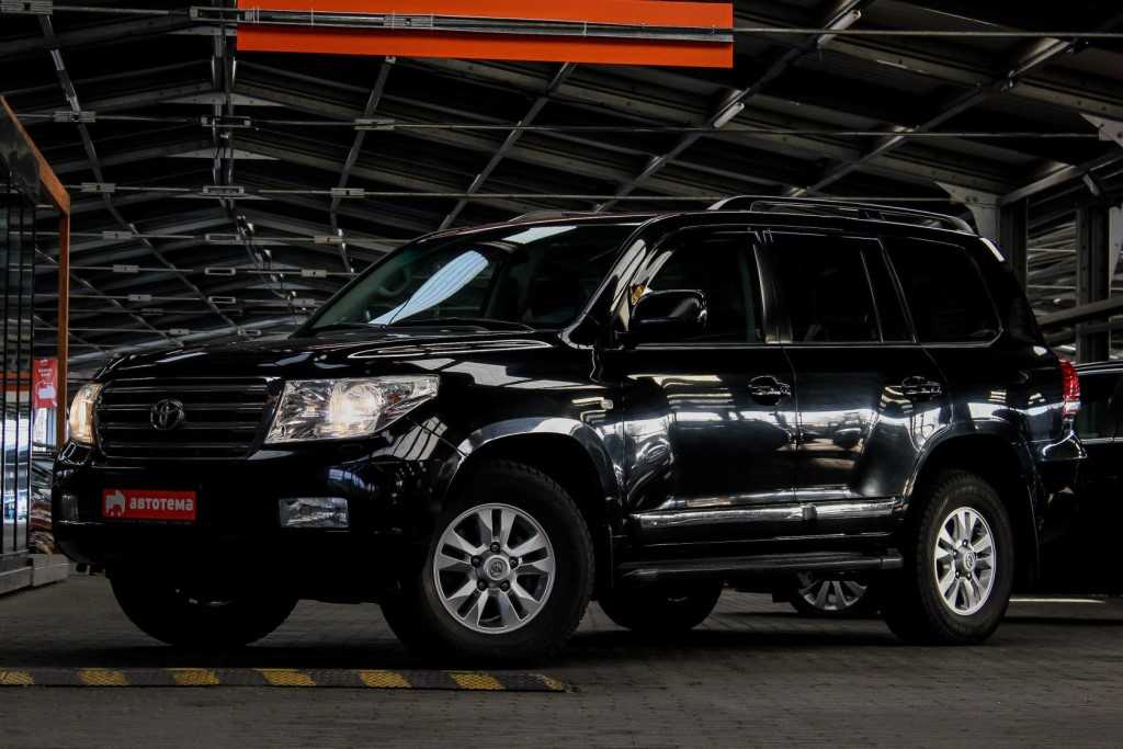 Toyota land cruiser 200 - характеристики, фото, видео