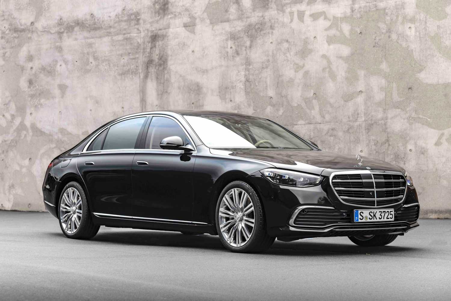 Новый mercedes-benz s-class - характеристики, фото, видео, обзор