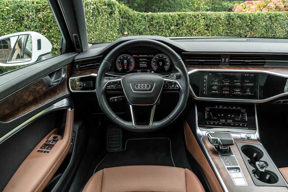 Audi - полный каталог моделей, характеристики, отзывы на все автомобили audi (ауди)